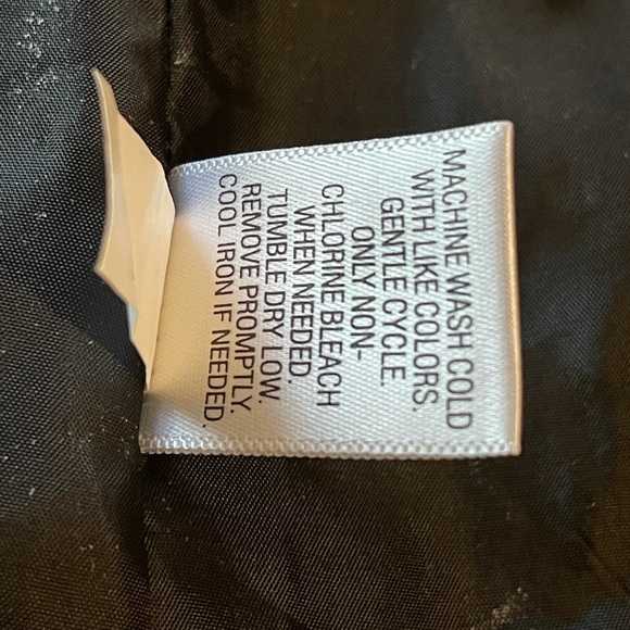 SOLD.   SOLDCroft & Barrow black and white vest - Picture 9 of 14